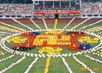Published on 5/13/1998 5,000 practitioners formed a Falun Emblem in 1998 in Wuhan City, Hubei Province