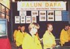 Published on 8/31/2000 The first Health Expo in New Zealand was held from August 11 to 13, 2000. Dafa practitioners in New Zealand cultivated and improved during the three-day Fa promotion activity. 
