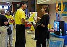 Published on 9/19/2000 Promote Dafa at Mind, Body, Spirit Health Expo in New Jersey