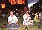 Published on 1/16/2002 Practitioners of Queensland Australia Warmly Celebrated "Falun Fafa Week" with All Circles of Society
