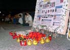 Published on 7/12/2001 SOS! Practitioners in Germany to Have 24-Hour Hongfa in front of the Chinese Embassy Until July 20
