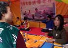 Published on 2/13/2002 Hong Kong practitioners spreading Fa at Chinese New Year’s Eve.