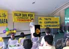 Published on 1/15/2002 Australia: City of Toowoomba Falun Dafa Week Opening Ceremony
