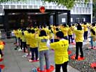 Published on 11/17/2000 Members of the Falun Gong spiritual group appealed to the Hong Kong government for help in tracing a member who disappeared after he filed a lawsuit against Chinese President Jiang Zemin.
