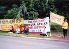 Published on 12/8/2001 December 7 is the 108th day of the hunger-strike relay of the Falun Gong practitioners in Canberra, Australia. 