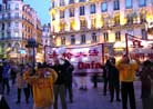 Published on 11/7/2001 Introducing Falun Dafa in Lyon, France