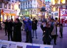 Published on 11/7/2001 Introducing Falun Dafa in Lyon, France