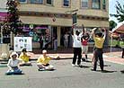 Published on 6/16/2001 Promote Dafa in Street Festival in New Jersey

