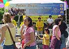 Published on 5/31/2001 Promote Dafa in Rhode Island at an art festival

