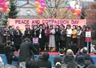 Published on 11/6/2001 Organized by Falun Dafa and Friends of Falun Gong, the "Peace and Compassion Day" festival was supported and/or sponsored by more than 20 organizations, caring professionals and elected officials