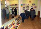 Published on 12/12/2001 On December 11, 2001, Journey of Falun Dafa Photo Exhibition was unveiled in City of Kremenchuk, Ukraine.