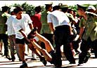 Published on 10/11/2000 Police brutally arrest and torture Falun Gong practitioners on Tiananmen Square