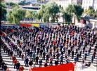 Published on 3/26/2005 Historical Photos: Group Practice of Dafa Practitioners Near Lingyuan City Government Buildings in 1998