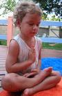 Published on 9/15/2003 Little Solane, a three-year-old Falun Dafa practitioner from Guadeloupe sends forth righteous thoughts in September 2003.