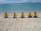 Published on 10/21/2003 Photo Report: Taiwan Practitioners Promote Falun Dafa in Guam

