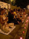 捷克法轮功学员烛光悼念遭中共迫害致死的大陆同修  2006-7-20