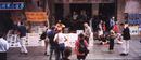 法轮功学员在悉尼唐人街, 举办连续三十五天讲述法轮功真相的活动 2001-04-08