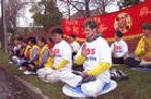 21 Melbourne Practitioners Hold Hunger Strike with No Food or Water for 48 Hours in Front of Chinese Consulate to Support Fellow Practitioenrs Being Tortured in China