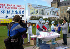 Published on 9/29/2006 Canada: Canadian Citizens Condemn the Chinese Communist Party’s Harvesting of Organs from Living Falun Gong Practitioners (Photos)