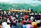Published on 3/30/2005 Historical Photos: Scenes from a Falun Dafa Experience Sharing Conference in Dingjiaxiang Town, Longkou City, Shandong Province in 1997