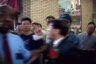 Published on 6/25/2003 Shortly before 10:00p.m. on June 23, 2003, an incident in which Falun Gong practitioners were maliciously assaulted occurred outside Yidong Restaurant (88 Palace) in New York City’s Chinatown. A group of people led by chairman Liang Guanjun of Chinese Associations General in New York City assaulted several Falun Gong practitioners. The practitioners later filed police reports at the local precinct.