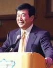 Published on 4/12/2004 Four Thousand Dafa Practitioners Attend 2004 New York Experience Sharing Conference on Easter; Teacher Arrives to Teach the Fa 