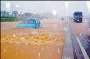 镇压法轮功，阳江招致大洪水: 三十五万人受洪水影响，十五万人被困 2001-06-07