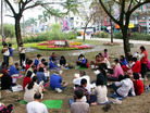 屏东法轮功学员大年初一在千禧公园清晨学法2006-1-29