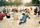Published on 4/19/2004 历史图片集：法轮大法在武汉
(96年学员在武汉市中山公园按�d图形集体炼功)