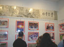 Published on 2/26/2002 图片报道：“正法之路”图片展和章翠英画展在以色列
