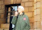 Published on 12/3/2001 England: Public Figures Attend "The Journey of Falun Dafa" Photo Exhibition in Cambridge and Give Speeches

