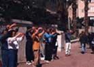 Published on 3/8/2000 3月30日，以色列法轮功学员在中国驻以大使馆对面的街道上弘法