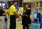 Published on 9/19/2000 Promote Dafa at Mind, Body, Spirit Health Expo in New Jersey