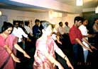 Published on 2/5/2001 Falun Dafa in India--Spreading Dafa in Bangalore, India
