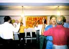 Published on 2/5/2001 Falun Dafa in India--Spreading Dafa in Bangalore, India
