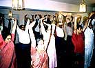 Published on 2/5/2001 Falun Dafa in India--Spreading Dafa in Bangalore, India
