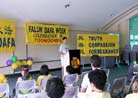 Published on 1/15/2002 Australia: City of Toowoomba Falun Dafa Week Opening Ceremony
