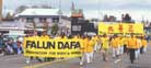 Published on 5/3/2002 Falun Gong Practitioners from Washington State Celebrate Carnival with Oak Harbor Citizens 