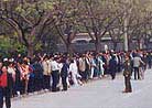 Published on 4/20/2001 On April 25, 1999, tens of thousands of Falun Gong practitioners came to the Appeal Office near Zhongnanhai to appeal. They were peacefully waiting to tell the country’s leaders Falun Gong’s real story and the recent police’s detaining and beating the practitioners in Tianjin. 

