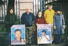 Published on 12/14/2002 爱尔兰：国际人权日启动“营救亲友”运动（图）
