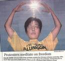 Published on 8/5/2001 渥太华太阳报：为了自由而静坐
