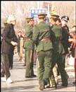 Published on 3/11/2002 中国武警在三月七日拘捕示威的澳大利亚人