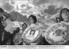 Published on 3/23/2002 La Tribune de Geneve (Switzerland):  Falun Gong practitioners appeal to United Nations 