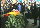 Published on 12/16/2000 At 2:30PM, the funeral for Falun Dafa practitioner Zhao Xin, a 32-year-old female teacher of Beijing University of Business and Industry, was held in the 3rd condolence room at the Babaoshan Cemetery in Beijing.