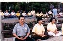 Indonesian practitioners held large scale group practice in Jakarta in 2001.