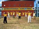 Published on 4/29/2003 Photo Report: Guadeloupe Falun Gong Practitioners Commemorate Fourth Anniversary of Beijing Peaceful Appeal at Human Rights High School
