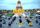 Published on 12/12/2001 Spreading the Fa at Eiffel Tower
