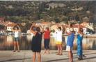 Published on 8/10/2003 在克罗地亚的IZ岛上举办的法轮功学习班和心得交流（译文）

