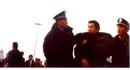 Published on 2/21/2001 天安门图片：和平请愿的法轮功学员遭到警察逮捕和殴打

