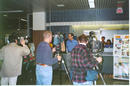 Published on 11/22/2001 11月21日上午11：40，明尼阿波里斯法轮功学员John Nania抵达明尼苏达国际机场。